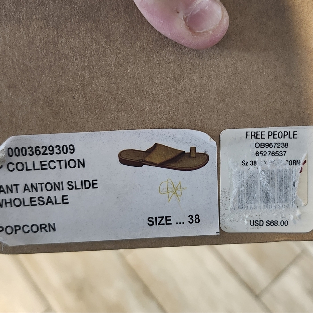 NIB Free People - Sant Antoni Slide in Popcorn Sz 8 - Picture 6 of 7